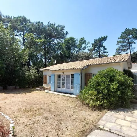 Lovely In Le Village Grand-Village-Plage